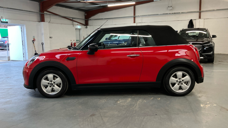 MINI Convertible 1.5 Cooper Classic Premium 2dr Auto Petrol Convertible